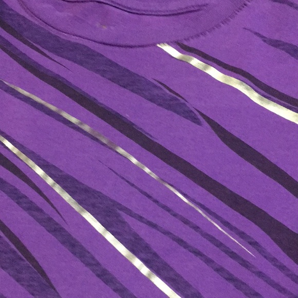 Armani Exchange women’s Tee. - Picture 4 of 5